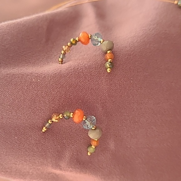 Napier Necklace and Earring Set - Picture 2 of 6